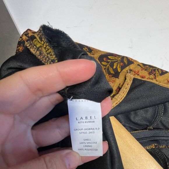 Label Ritu Kumar Gold Full Sleeves Long Fairy Dress M - Picture 12 of 12